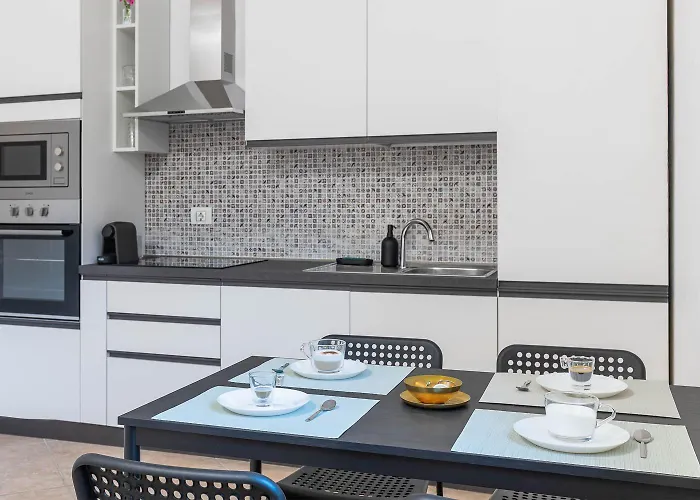 Majestic With Sea View & Private