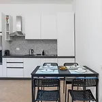 Majestic With Sea View & Private *
