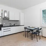 Majestic With Sea View & Private