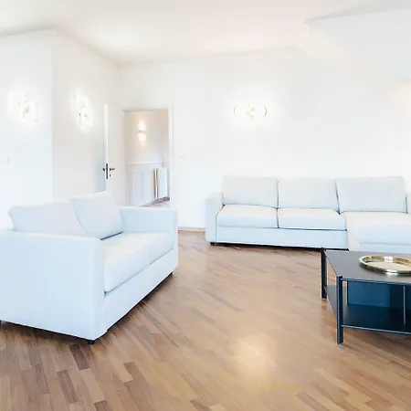 Majestic With Sea View & Private Rapallo